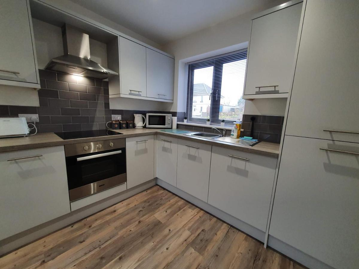 2 Bedroom Apartments In Filton By Cliftonvalley Apartments ブリストル エクステリア 写真