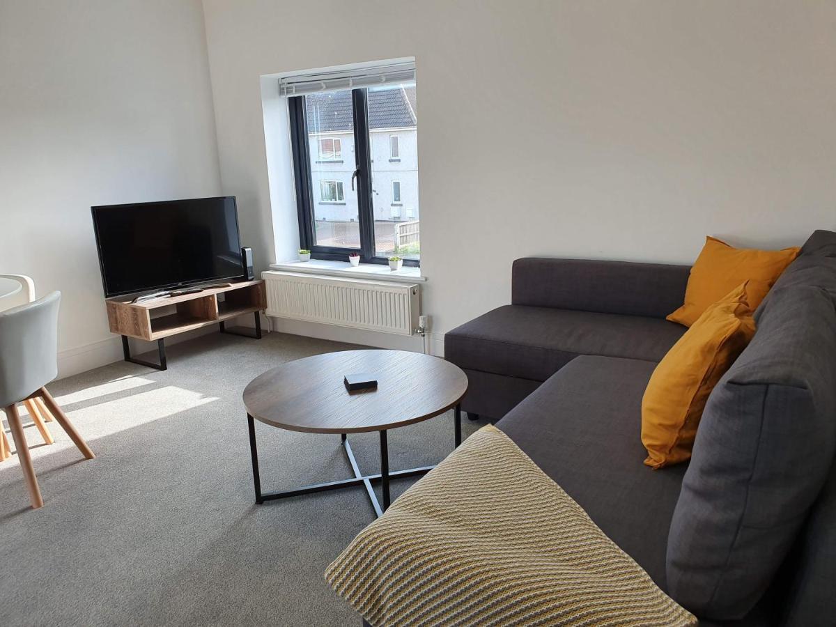 2 Bedroom Apartments In Filton By Cliftonvalley Apartments ブリストル エクステリア 写真