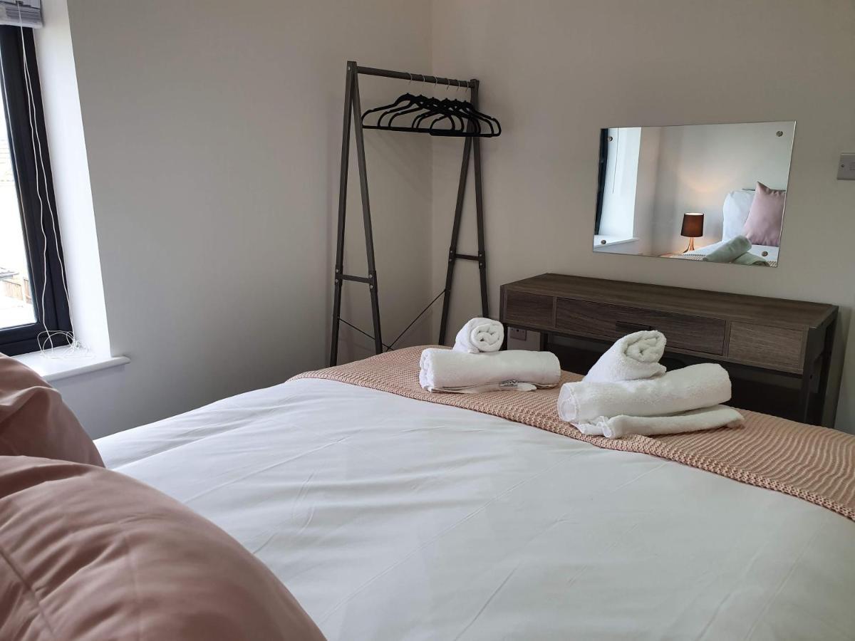 2 Bedroom Apartments In Filton By Cliftonvalley Apartments ブリストル エクステリア 写真